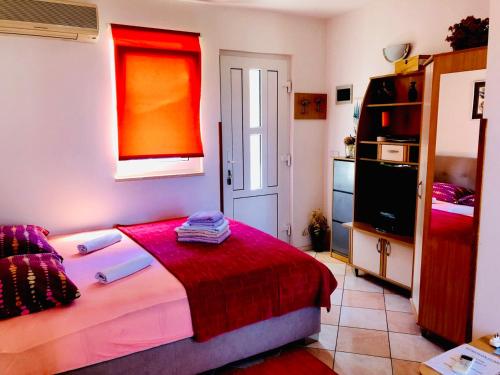  Apartment Studio Dijana, Ferienwohnung in Dramalj