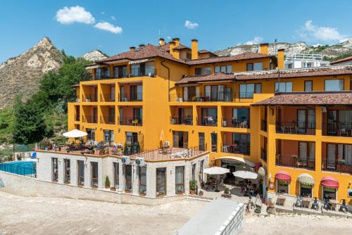 hotel photo