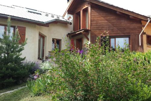 CHALET 5 PERSONNES SERRE CHEVALIER gîte à louer Saint-Chaffrey