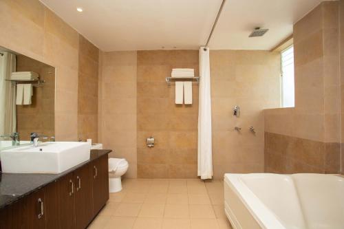 DELUXE APARTMENT