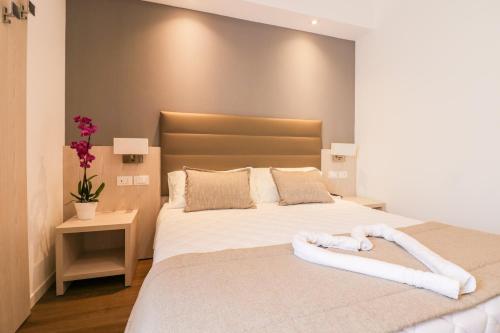 Hotel Loreley Room Type - Double or Twin Room with Partial Sea View