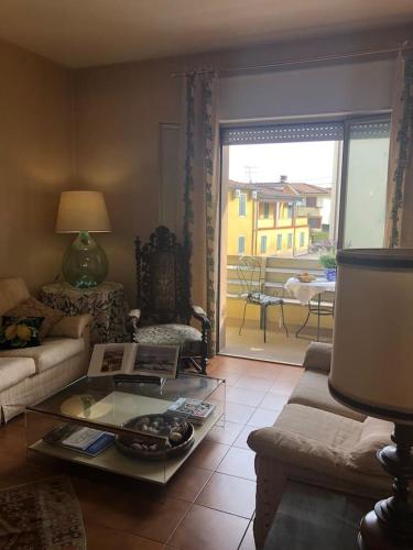 2 Bedroom Flat Close To City Centre Lucca Italien