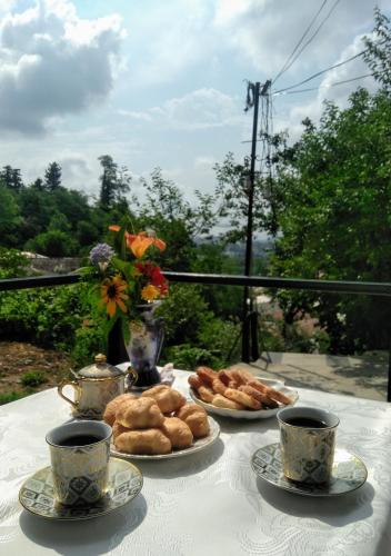 شرفة/ تراس, Beehives in Kutaisi