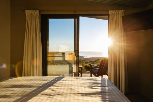 Studio Cabin with Ocean View