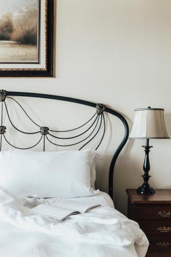 Auberge du Vieux Port by Gray Collection - image 3