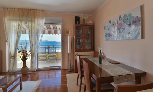  Apartments Ema Kožino in Kožino