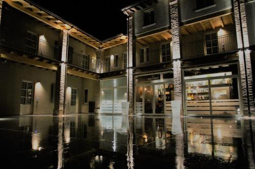  HILL COLLE - camere & bistrot in Villa Pedergnano