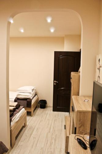 Cosmo Apartment Pleven - image 9