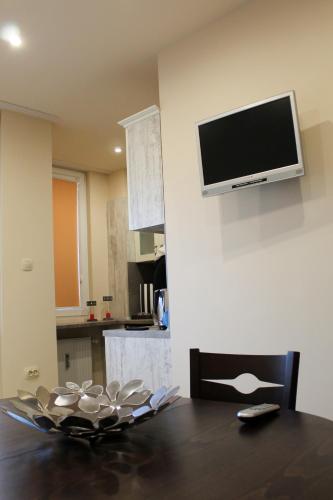 Cosmo Apartment Pleven - image 8
