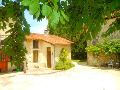 La Gauterie gîte à louer Champagne-et-Fontaine