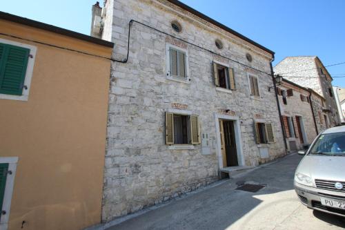  Appartments Mali Raj Vrsar, Pension in Vrsar