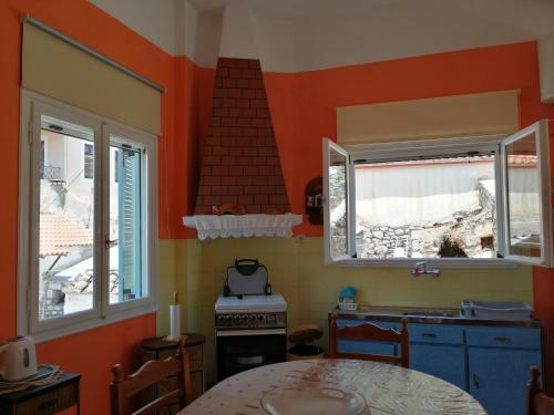  Harris's house in Leonidi