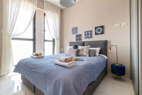 Magical 3BR/Parking with amazing view, city center