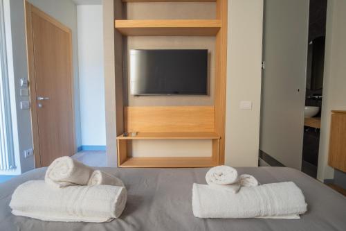Chill in Tuscany - image 13