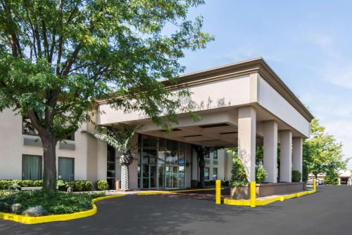 Plaza Inn & Suites in Hagerstown, USA
