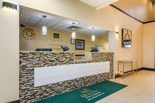 Quality Inn & Suites in Sellersburg, USA