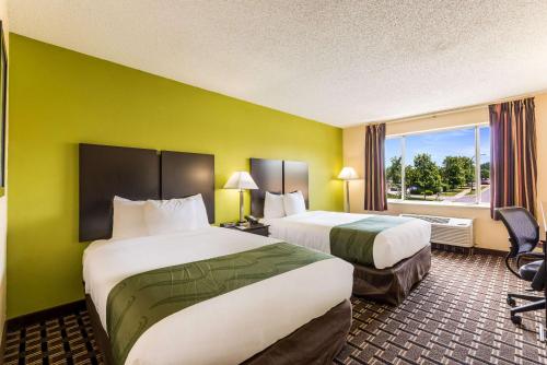 Double Room with Two Double Beds - Accessible/Non-Smoking