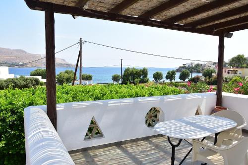 ระเบียง/ชานเรือน, Nefeli Hotel Leros in เลรอส