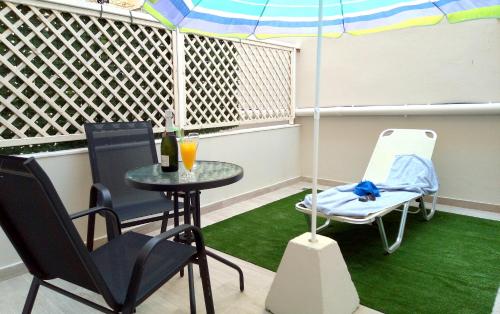 Caravel Hotel Apartments - image 9