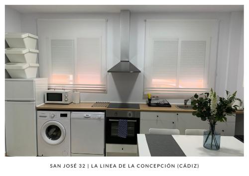  Apartamento San José 32 in 11300 La Línea de la Concepción