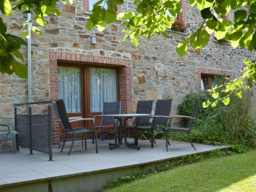 Gorgeous Holiday Home in Daverdisse with Garden - Location saisonnière - Daverdisse