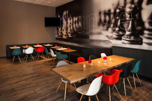 ibis Hotel Berlin Spandau - image 3