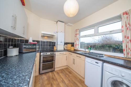 Holiday Home image 10