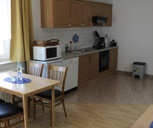 Hotel Garni Seeschlösschen - image 8