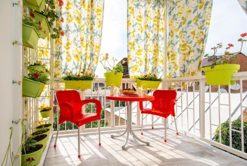 Exterior view, Lowell Hotel in Tbilisi