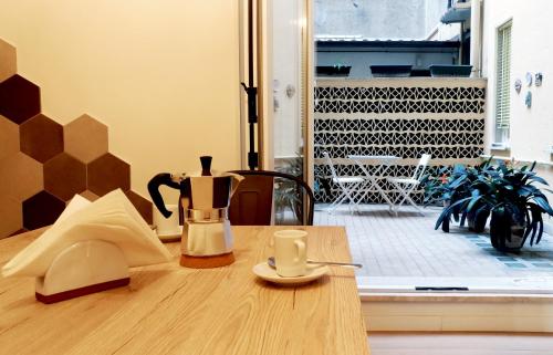 Rome Labicana Apartment, Рим (фото 10)