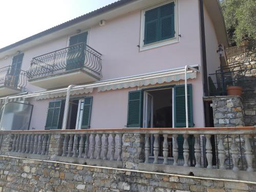  Villino T Rapallo, Pension in Rapallo bei Neirone