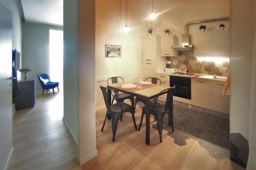 Rome Labicana Apartment, Рим (фото 7)