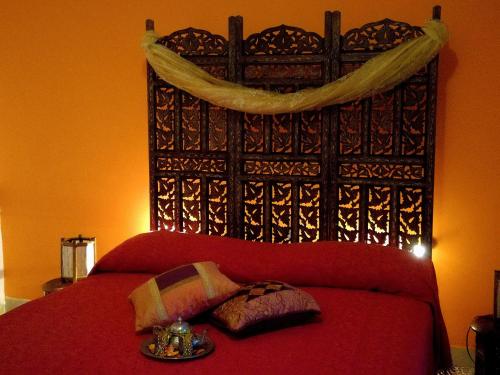 1 queen bed, 2 twin beds