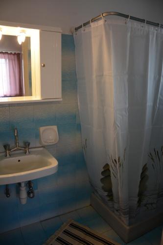 Thalis Rooms - image 5