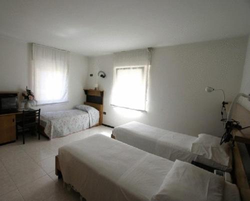 Albergo Alla Torre Room Type - Triple Room