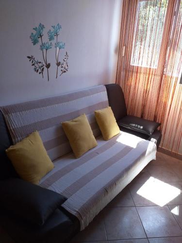  Apartments Chiara in Petrčane