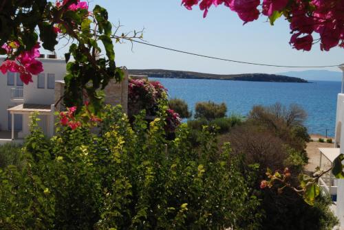 Two-Bedroom Apartment with Sea View image 8