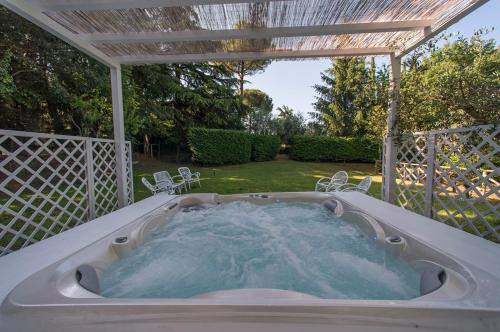 Country Lodge B&B - Photo 3