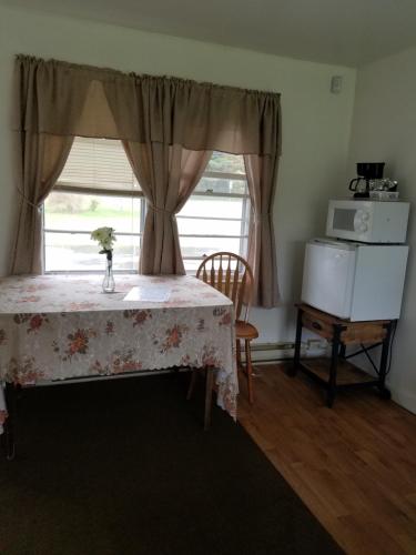 The becket Motel in Becket Center, USA