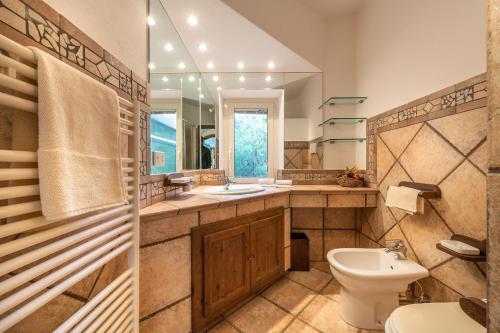 villa in centro con piscina