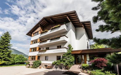 B&B Villa Angelino - Hotel - St Ulrich / Ortisei