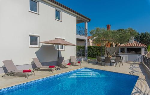  Silver Holiday House in Poreč