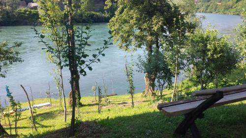 Vikendica pored Drine Foča - image 4