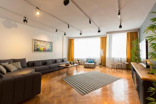  An Amazing Apartment at Taksim Square, Pension in Istanbul