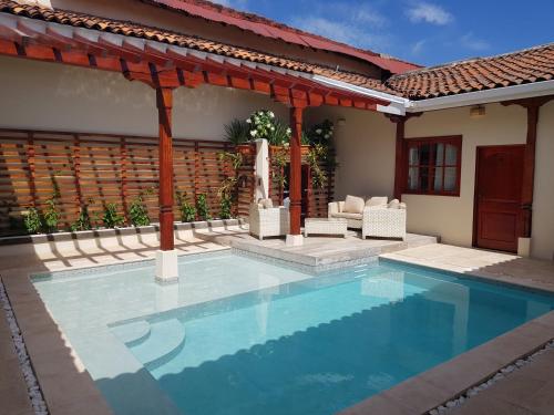 206775718 Hotel la Perla Leon