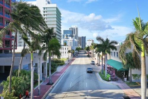 Norman's Hotel and Bar Miami Beach - image 10