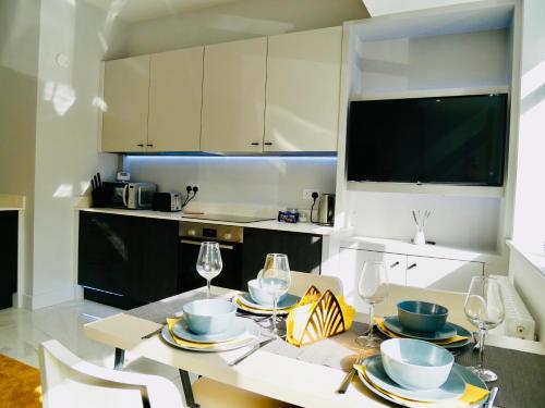 Luxury 3 bedroom Apartment near Bournemouth Beach & Poole 3