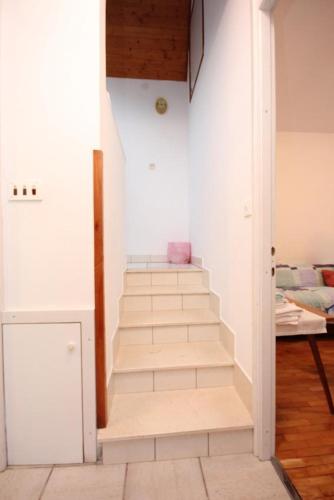 Apartments by the sea Medveja Opatija - 7924 - image 6
