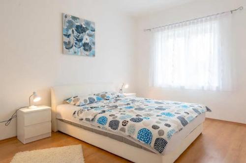 Holiday house with a parking space Podstrana Split - 6044 - image 12