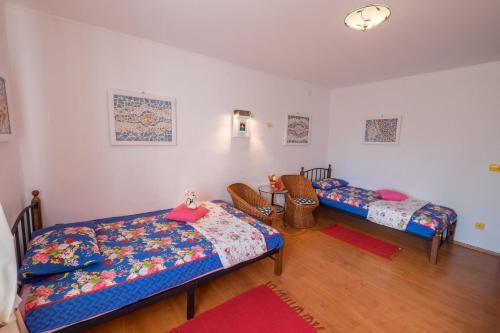 House Nina - image 5